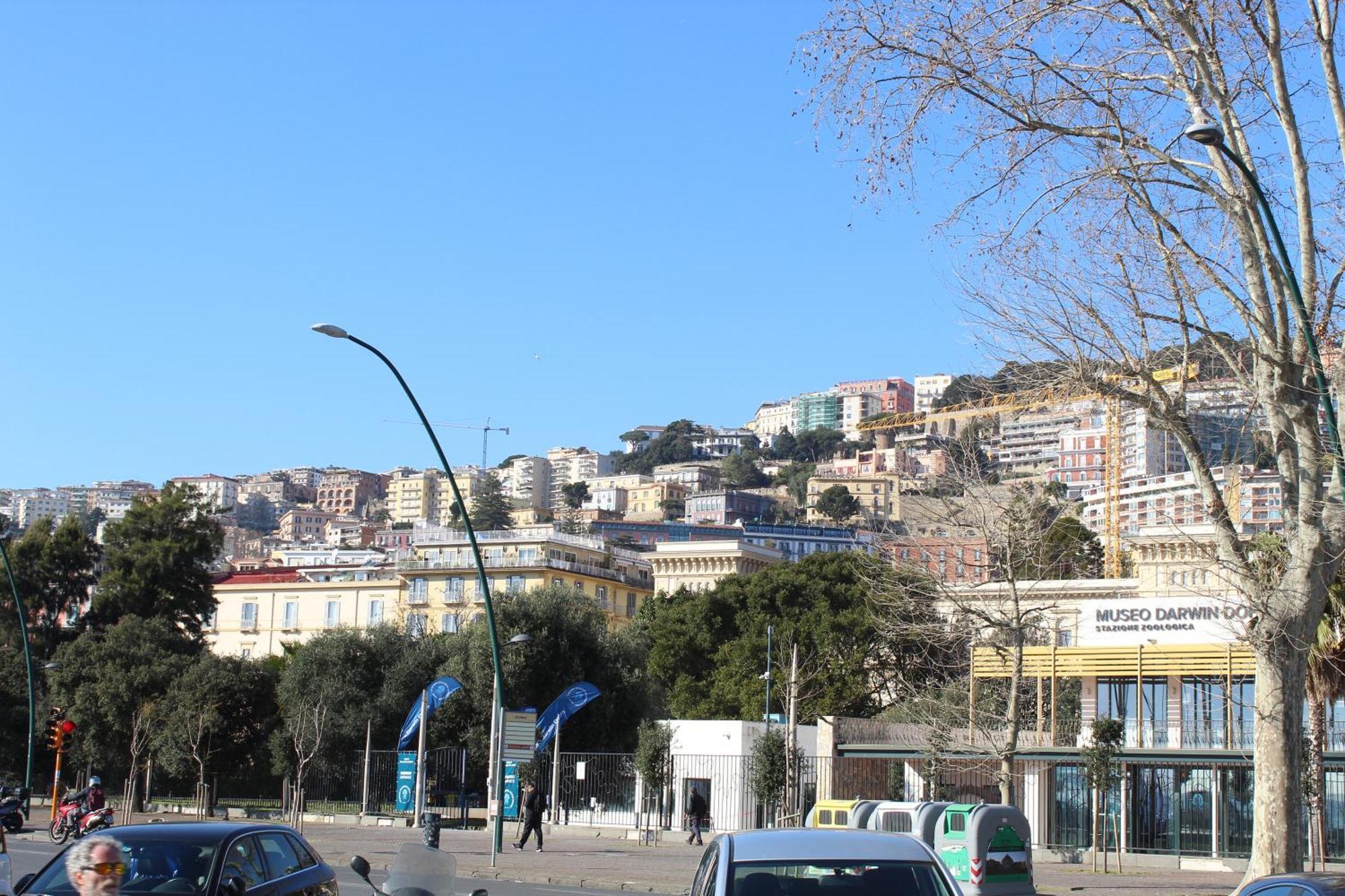 Отель Punto Felice Riviera - Centro Citta Lungomare Caracciolo Неаполь Экстерьер фото